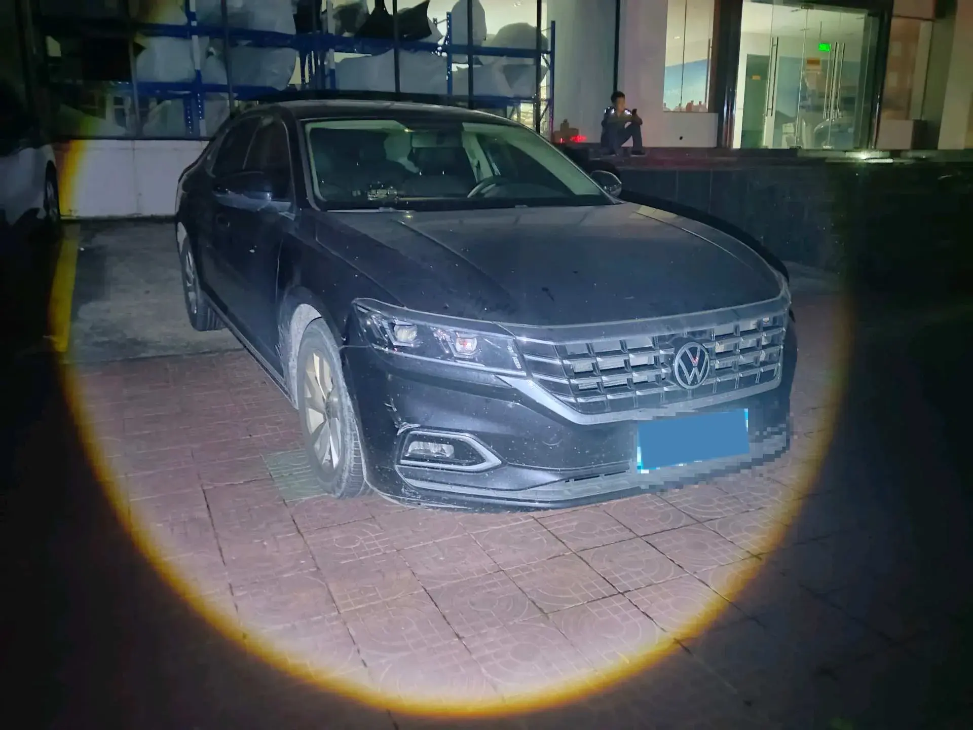 2020 VOLKSWAGEN PASSAT thumbnail 3