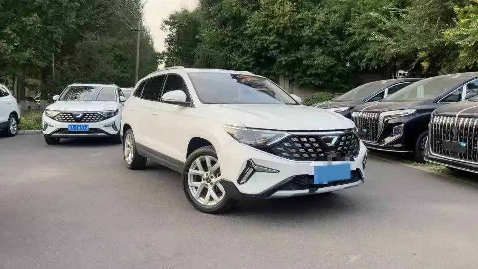 2022 JETTA VS7 thumbnail 2