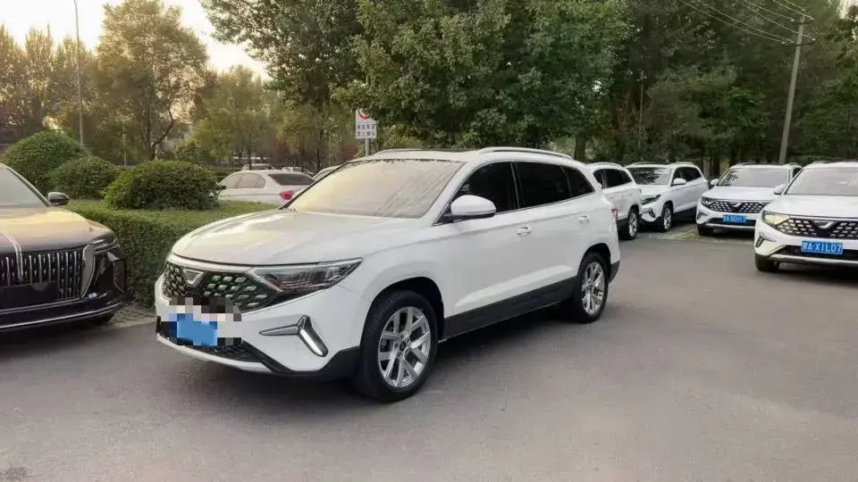 2022 JETTA VS7 view 1