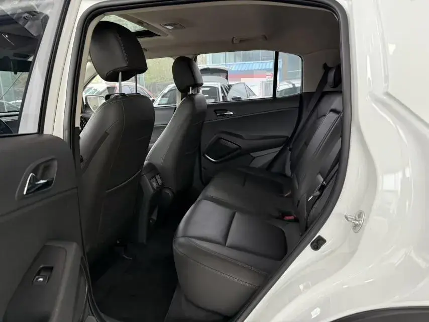 2021 HYUNDAI IX35 thumbnail 4