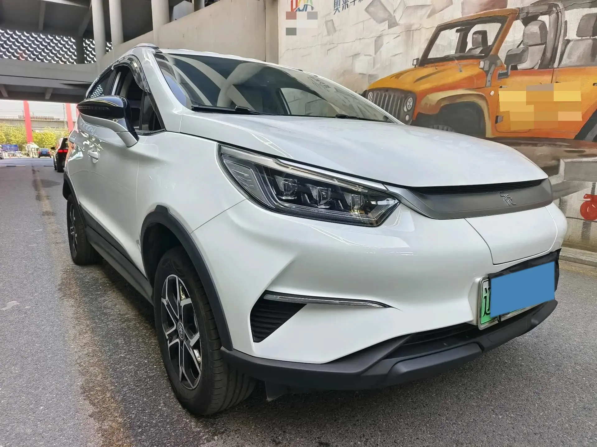 2023 BYD YUAN thumbnail 3