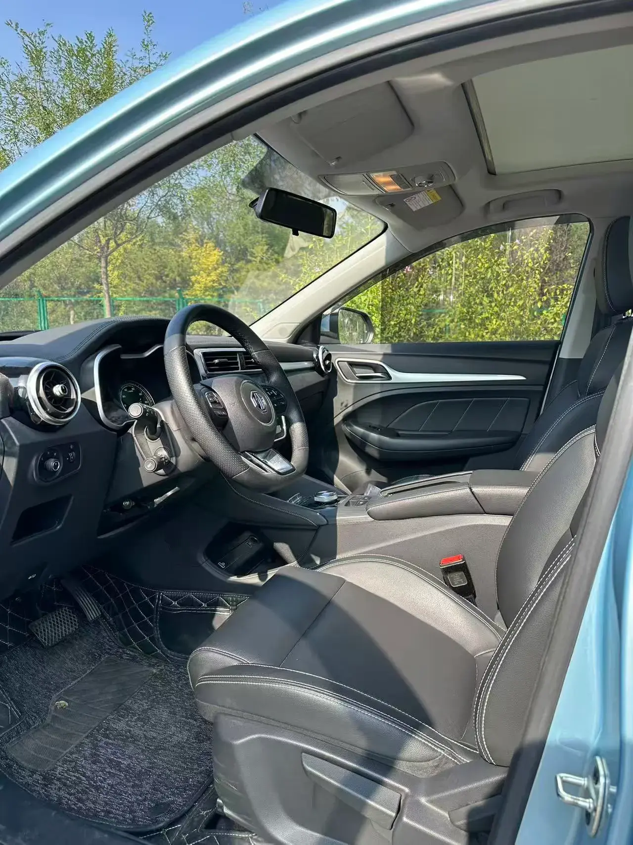 2019 MG EZS thumbnail 4