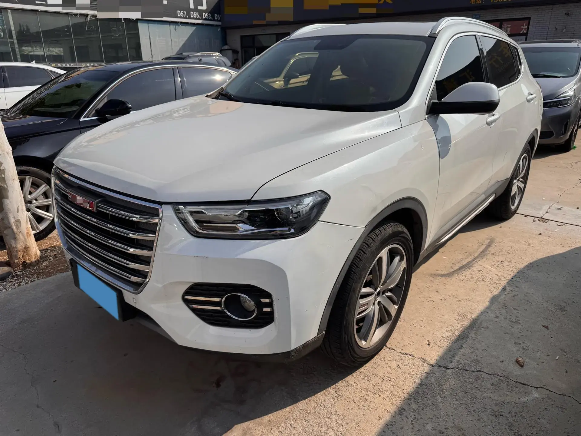 2017 HAVAL H6 view 1