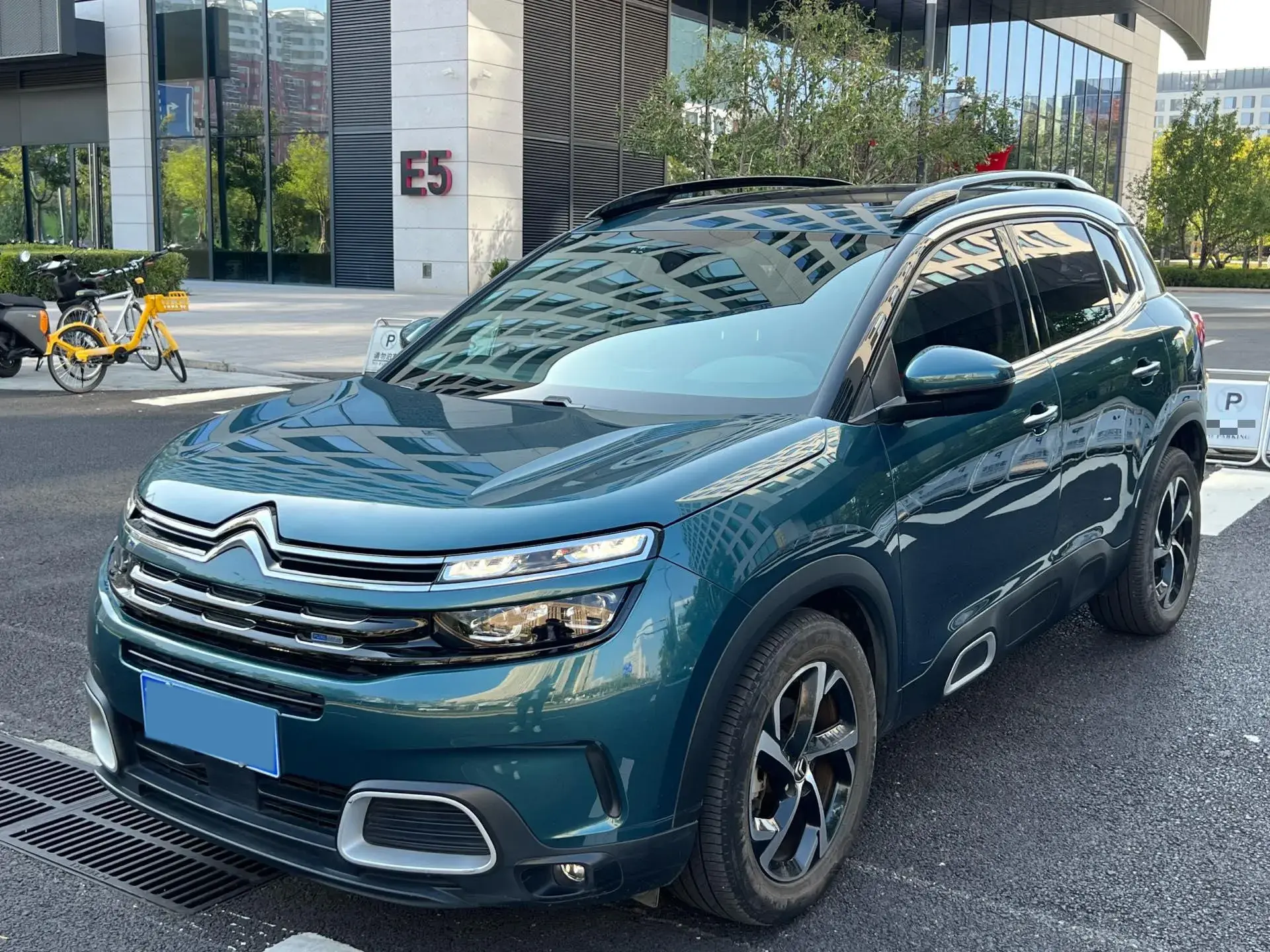 2019 CITROEN C5 view 1