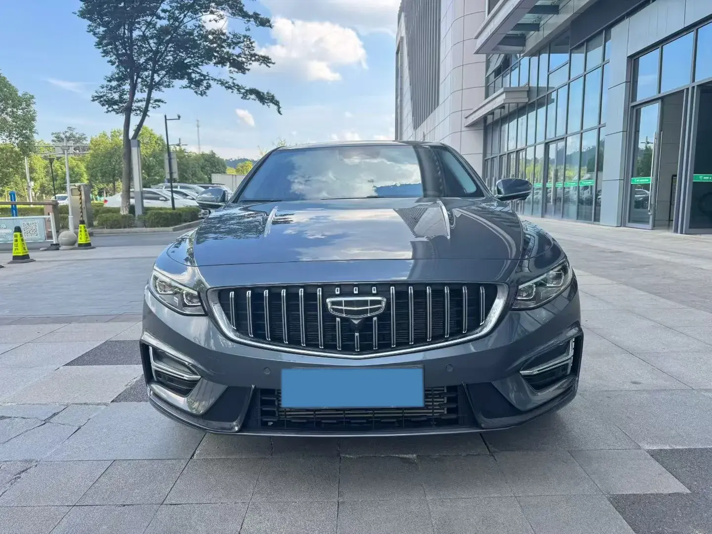 2023 GEELY PREFACE thumbnail 2