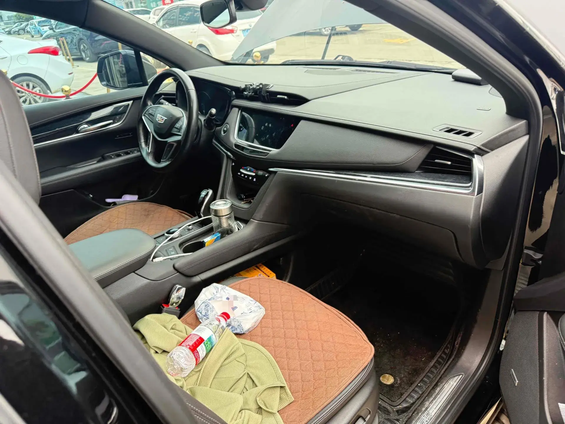 2023 CADILLAC XT5 thumbnail 3