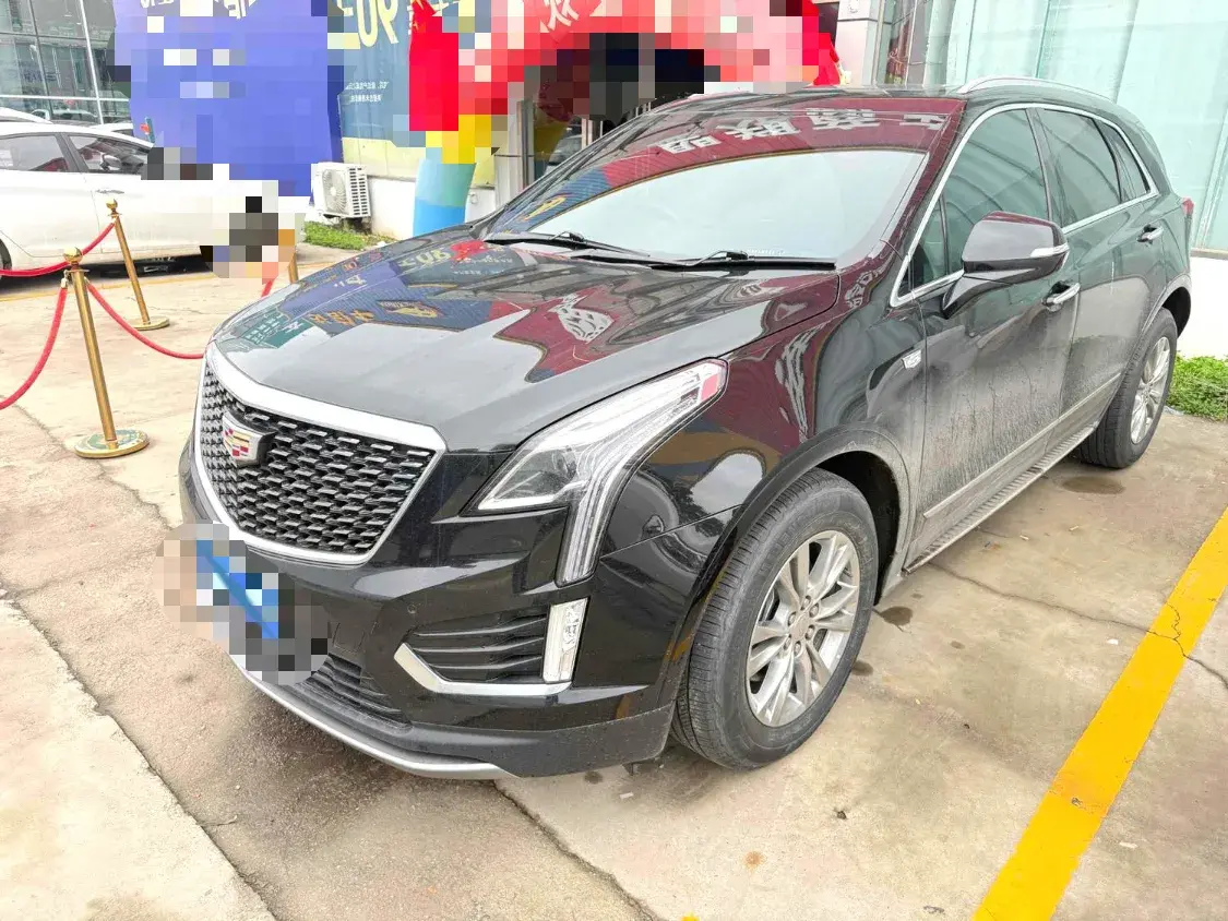 2023 CADILLAC XT5 view 1