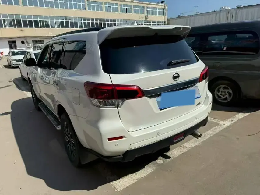 2020 NISSAN TERRA thumbnail 4