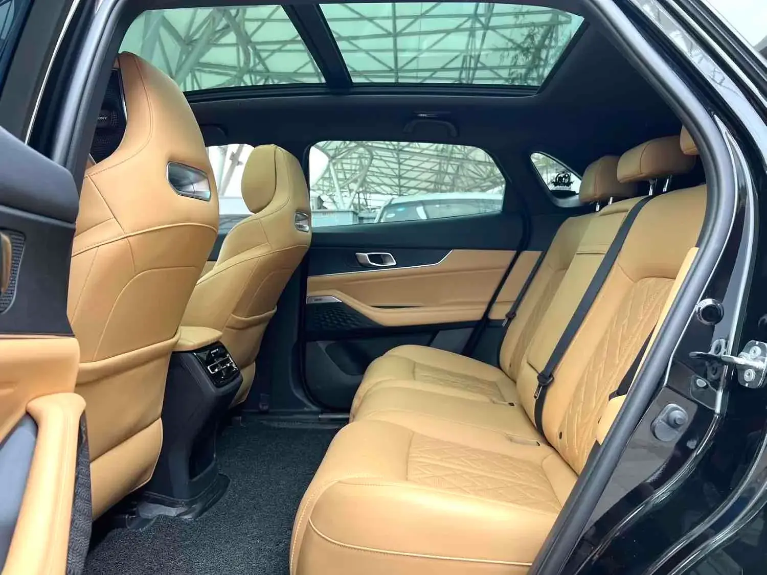 2021 CHANGAN UNI-K thumbnail 3