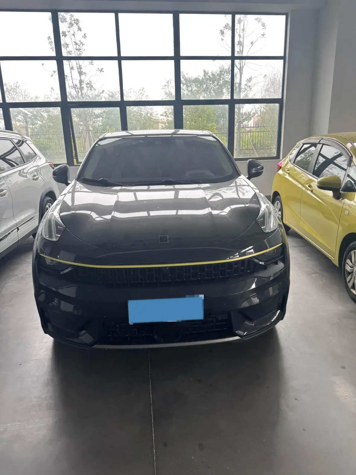 2020 LYNK&CO 05 thumbnail 2