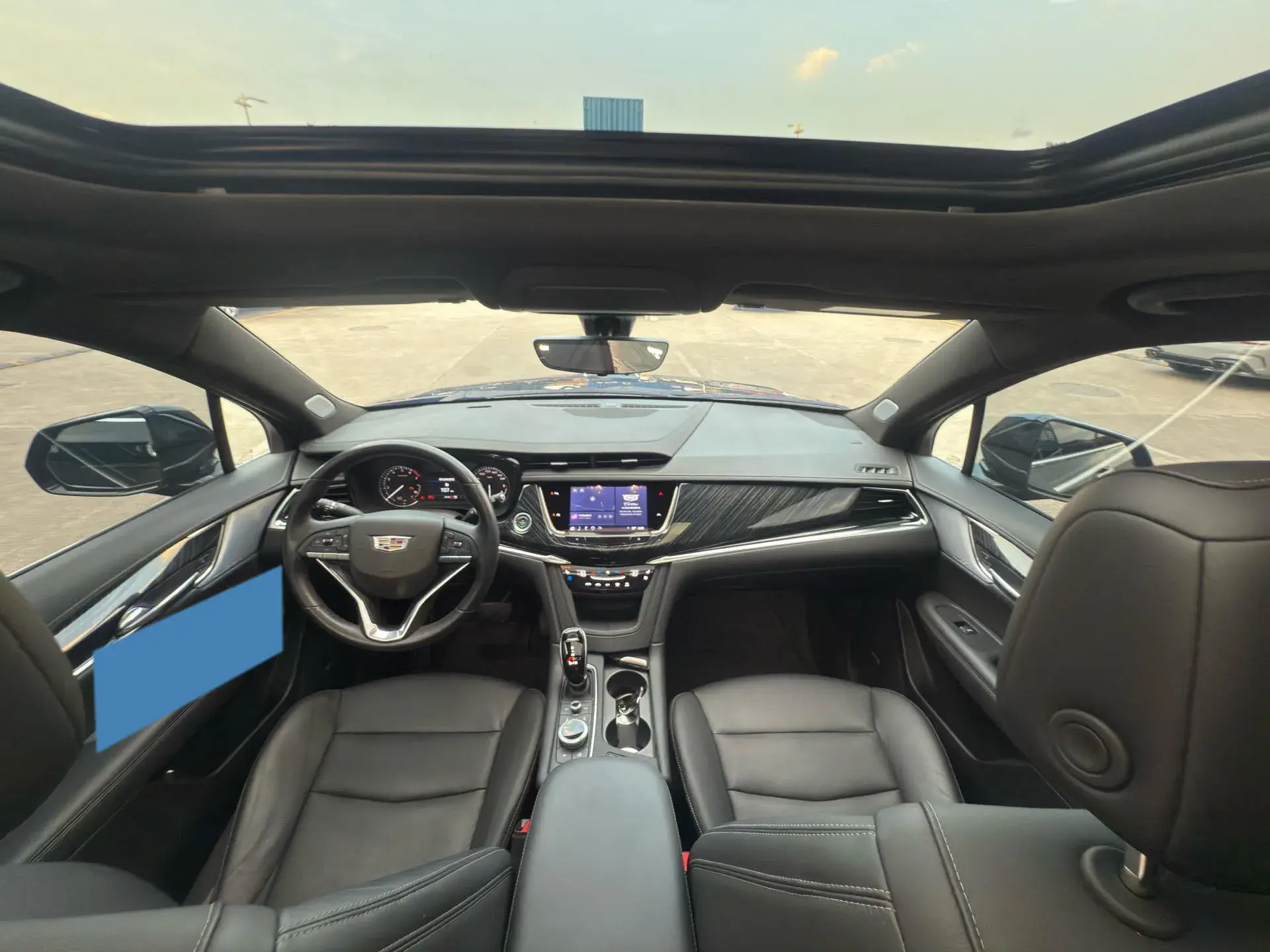 2022 CADILLAC XT6 thumbnail 4
