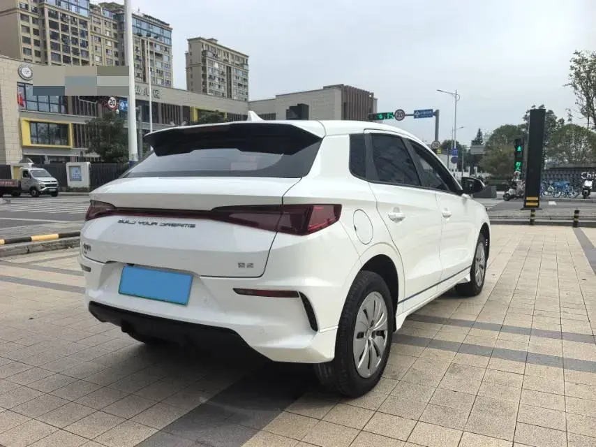 2021 BYD E2 thumbnail 3