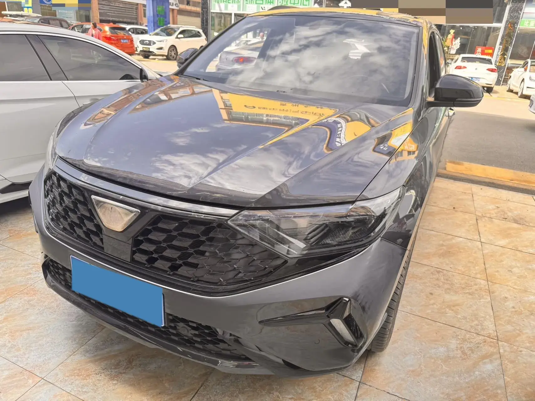 2023 JETTA VS7 view 1