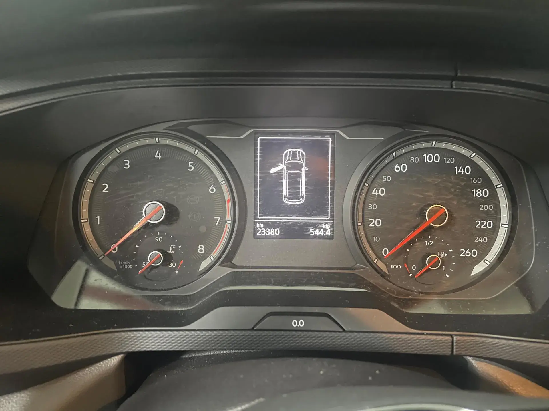 2021 VOLKSWAGEN THARU thumbnail 4