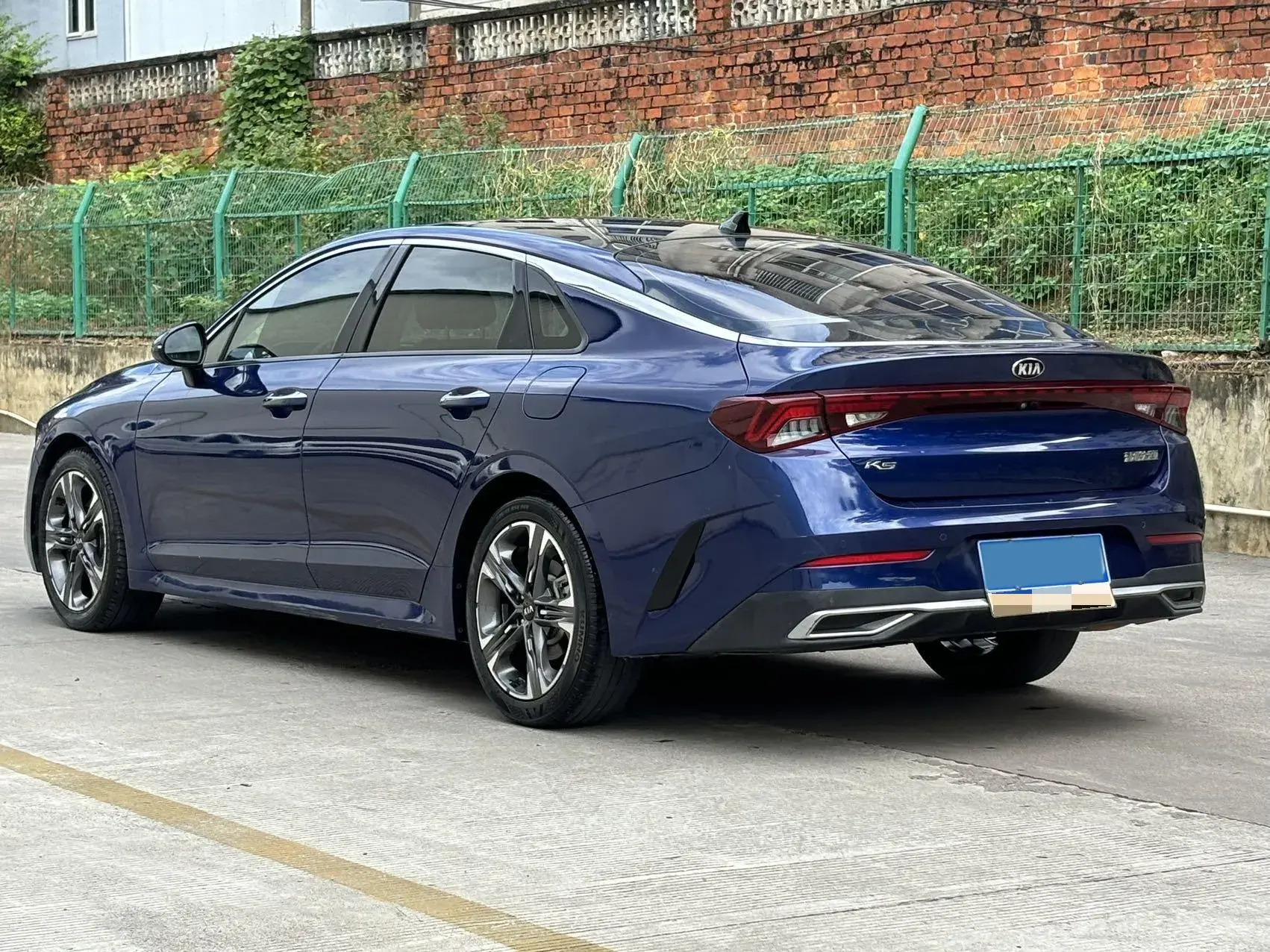 2020 KIA K5 thumbnail 4