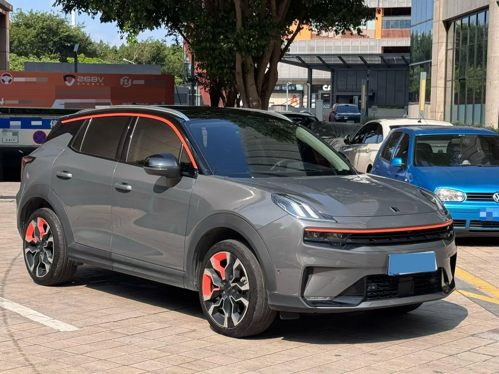 2020 LYNK&CO 06 thumbnail 3