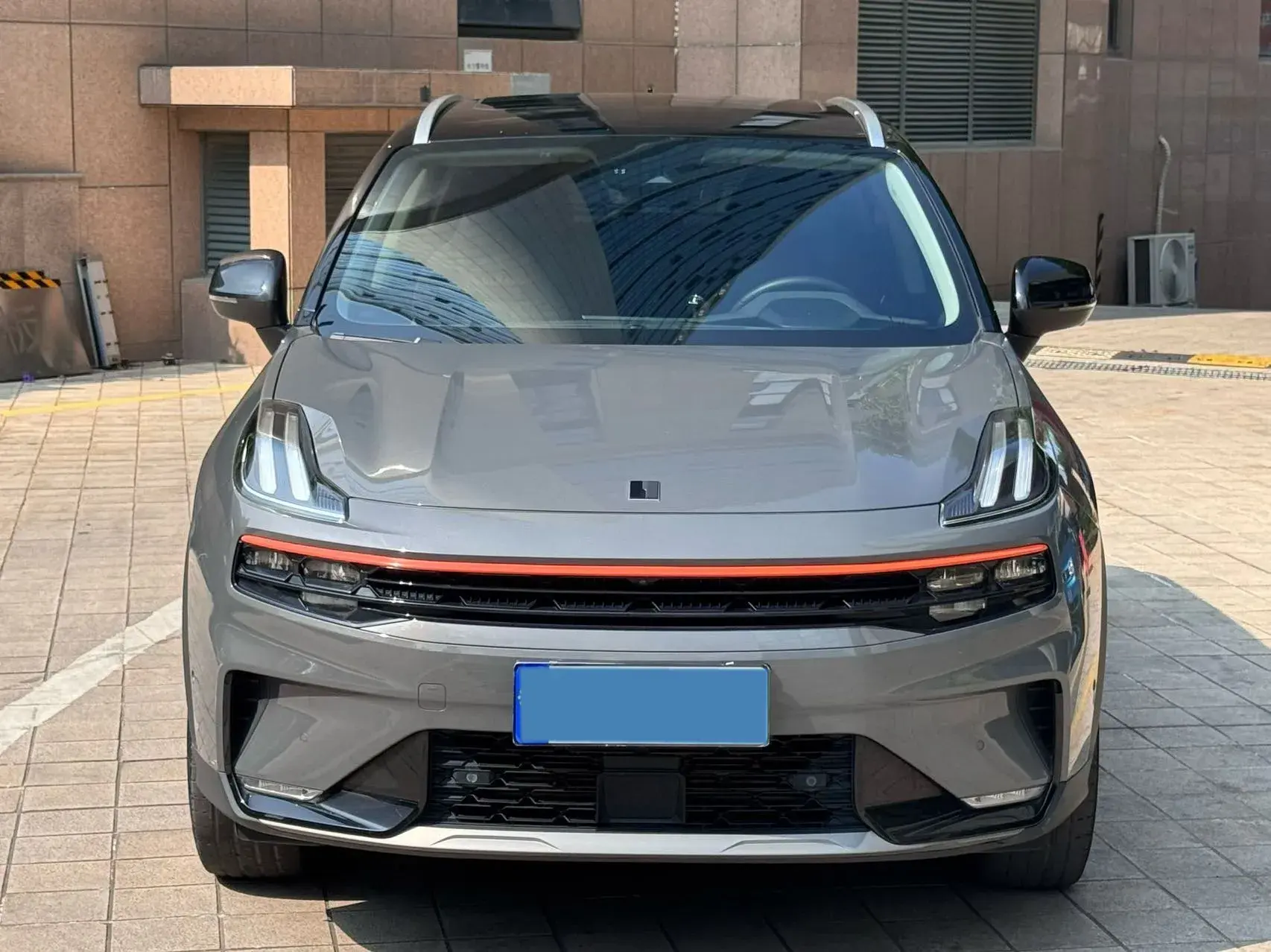 2020 LYNK&CO 06 thumbnail 2