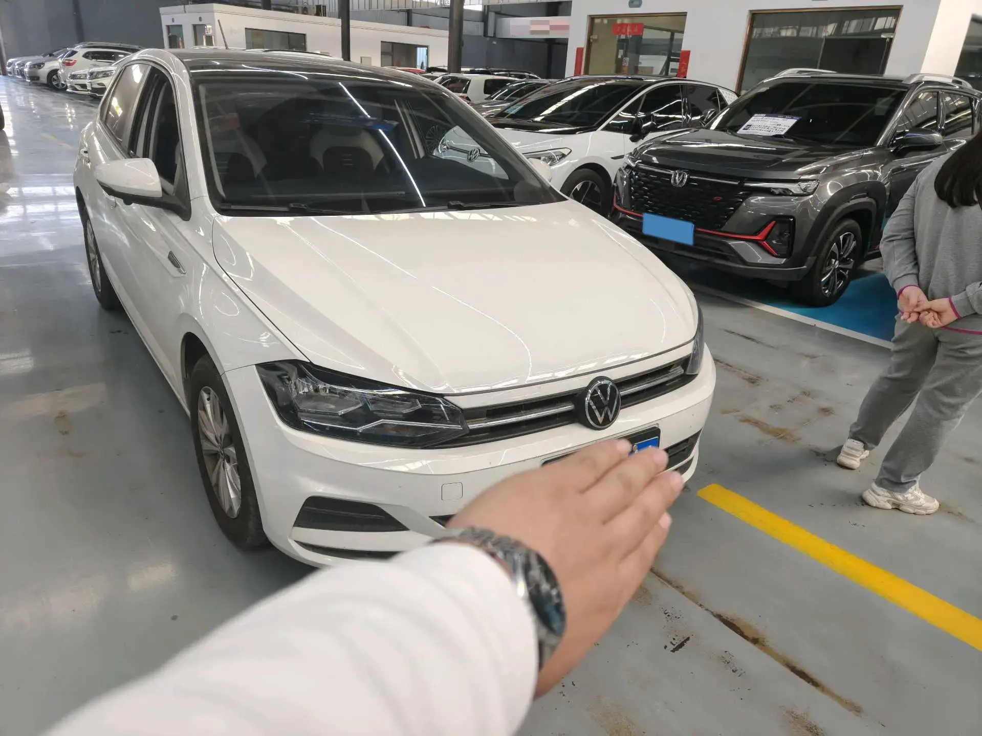 2021 VOLKSWAGEN POLO thumbnail 2