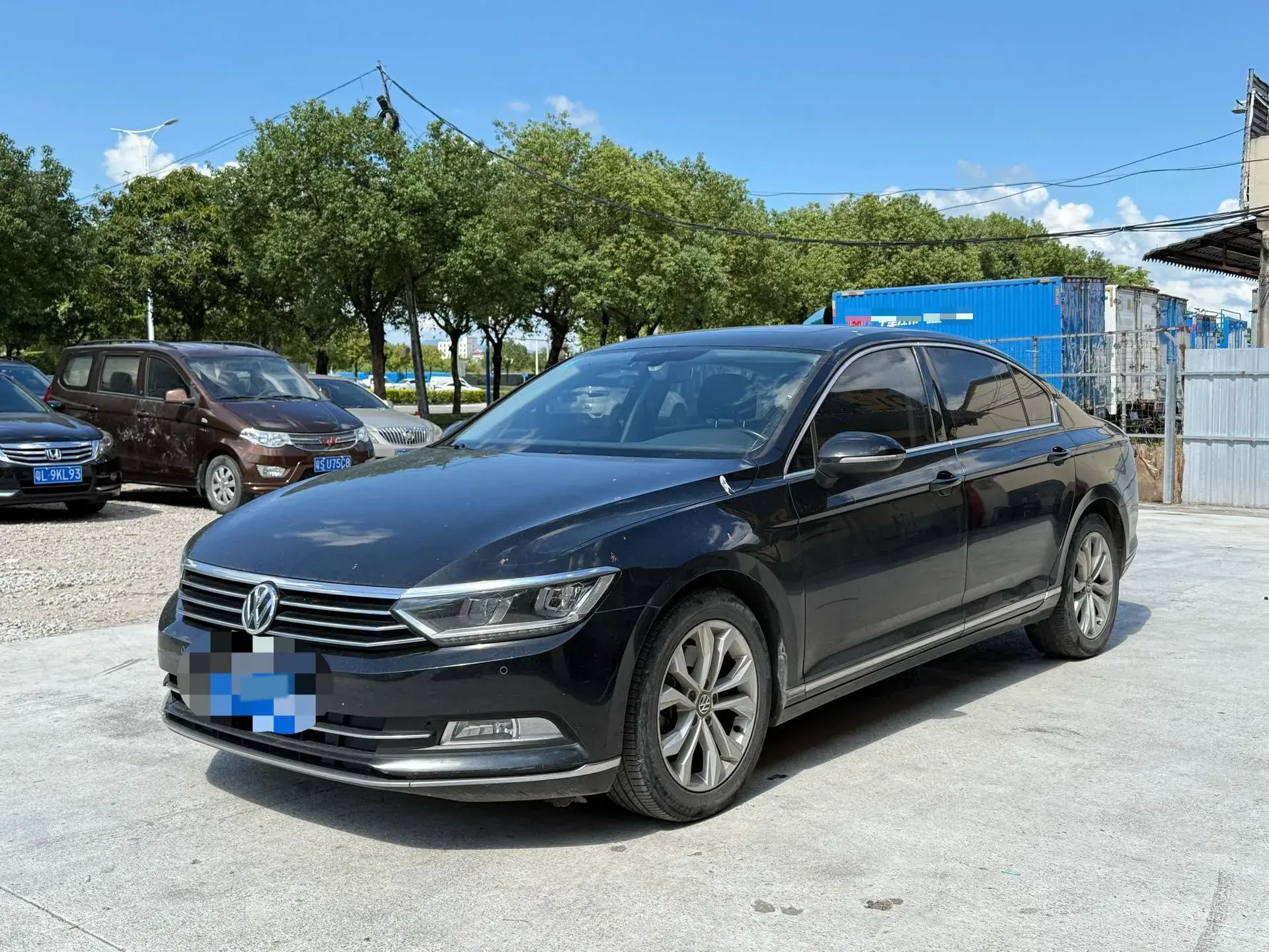 2019 VOLKSWAGEN MAGOTAN view 1