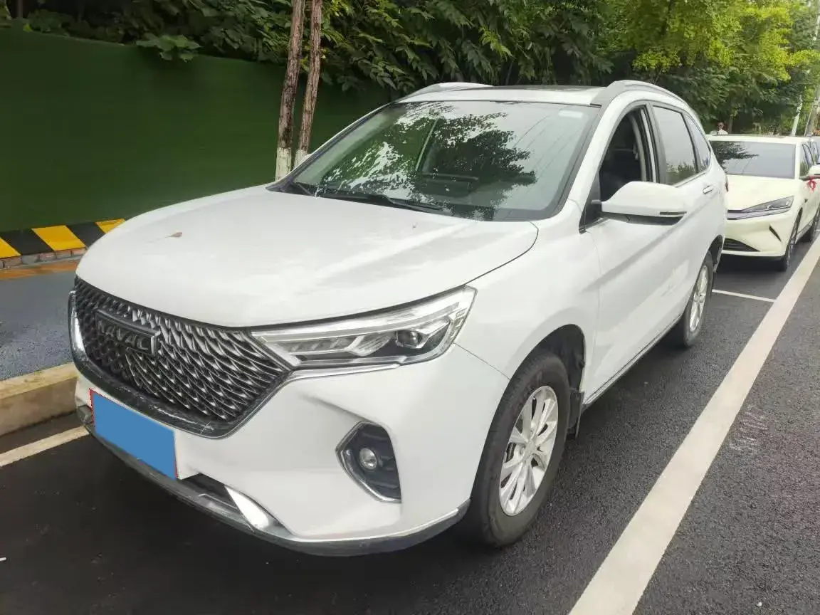 2021 HAVAL M6 view 1