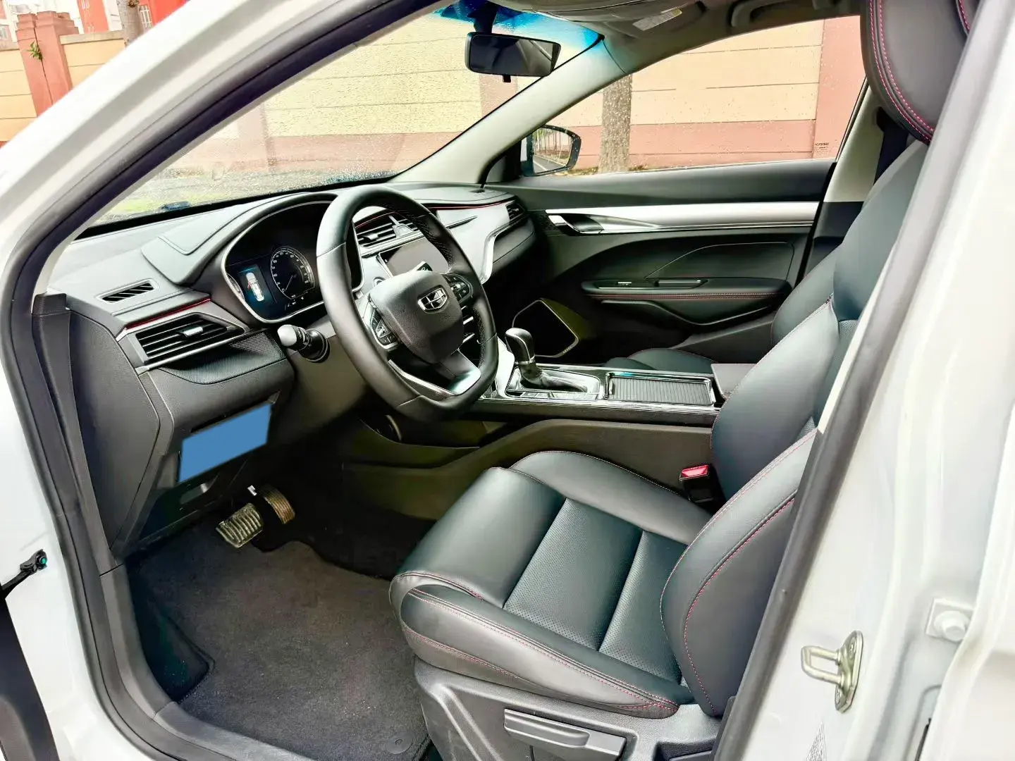 2020 GEELY BINRAY thumbnail 4