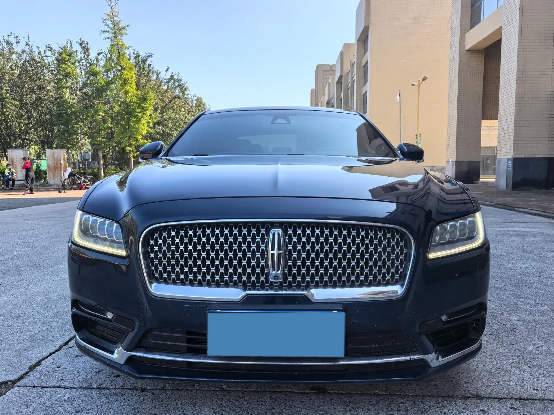 2017 LINCOLN CONTINENTAL thumbnail 2