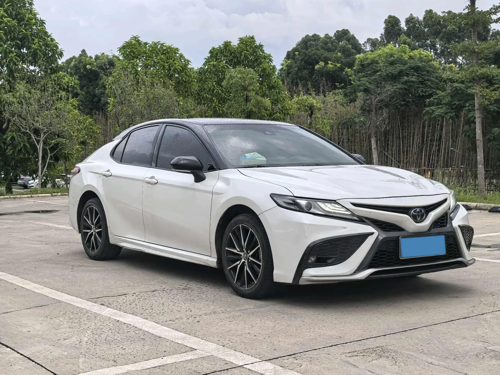 2021 TOYOTA CAMRY thumbnail 2