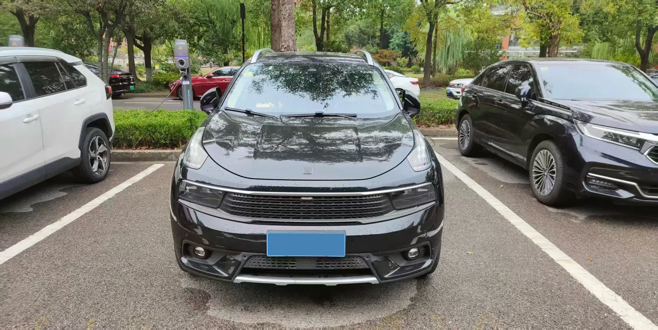 2017 LYNK&CO 01 thumbnail 2