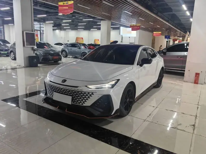 2023 CHANGAN UNI-V view 1