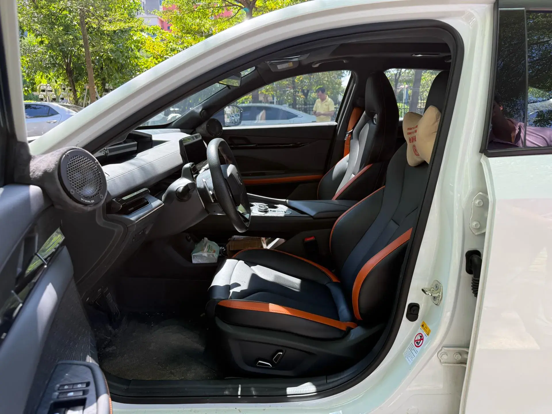 2023 CHANGAN UNI-V thumbnail 2