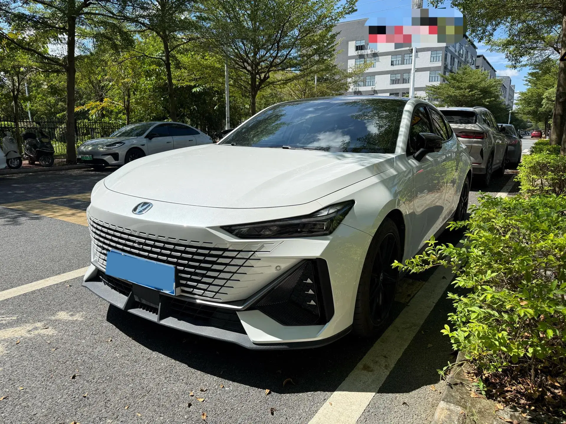 2023 CHANGAN UNI-V view 1