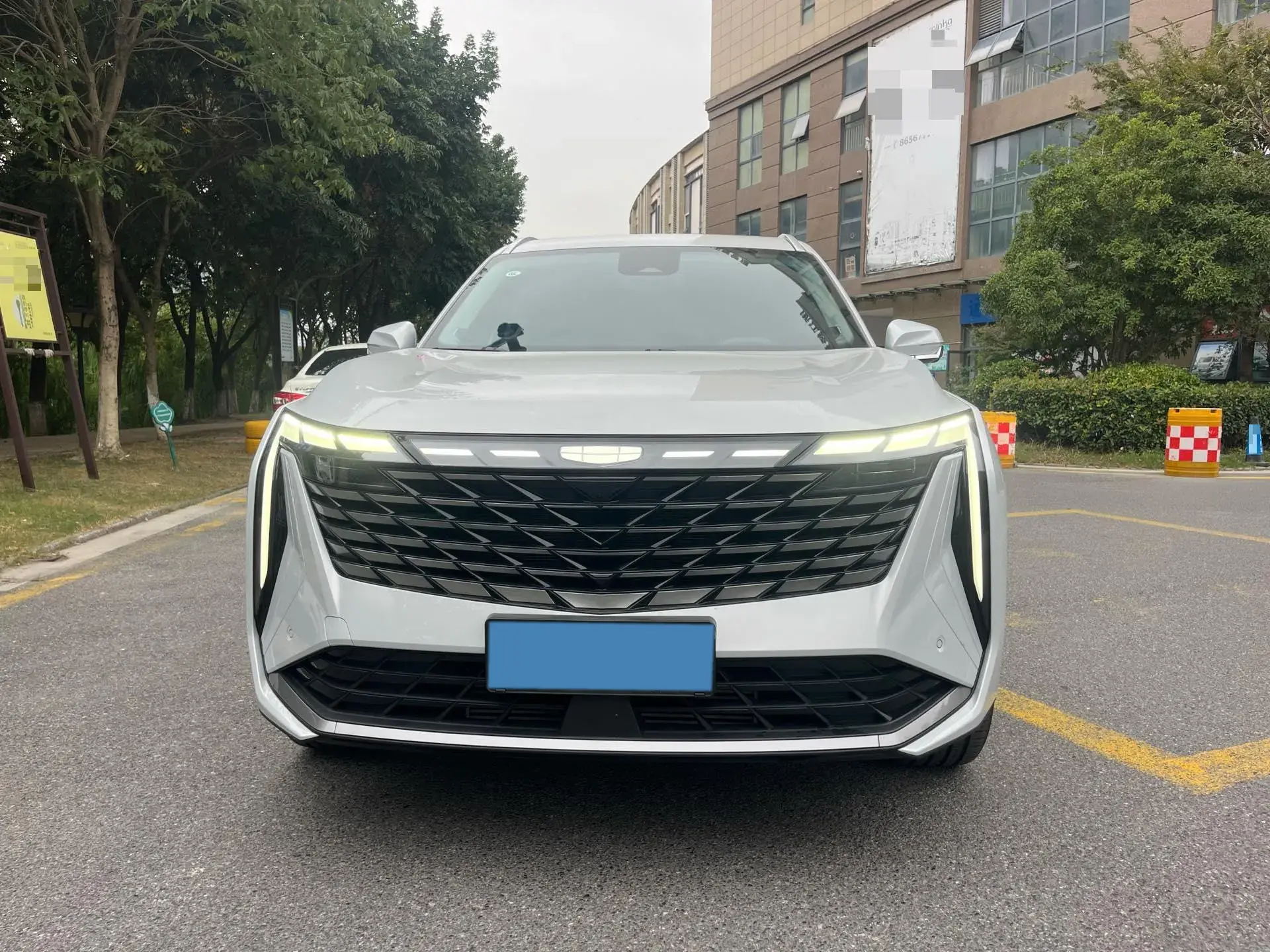 2024 GEELY STARRAY thumbnail 2