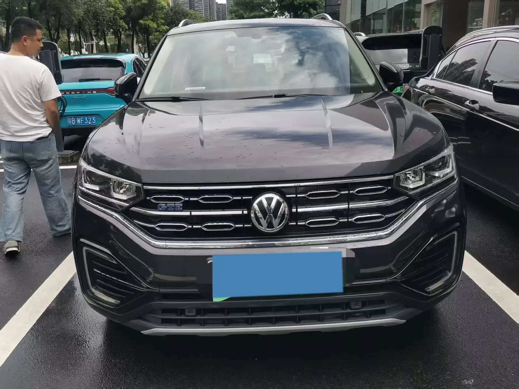 2020 VOLKSWAGEN TAYRON thumbnail 2