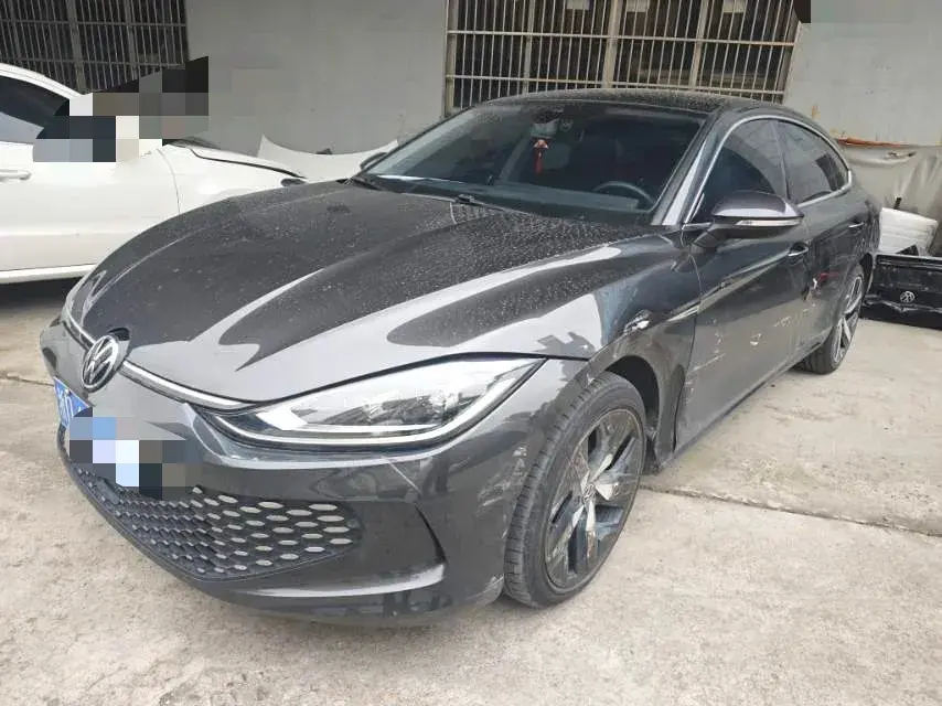 2022 VOLKSWAGEN LAMANDO view 1