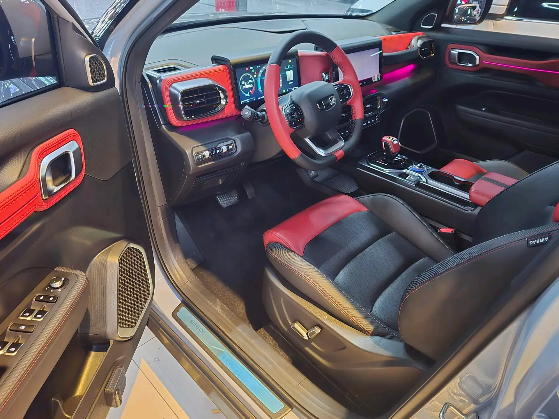 2020 GEELY ICON thumbnail 4