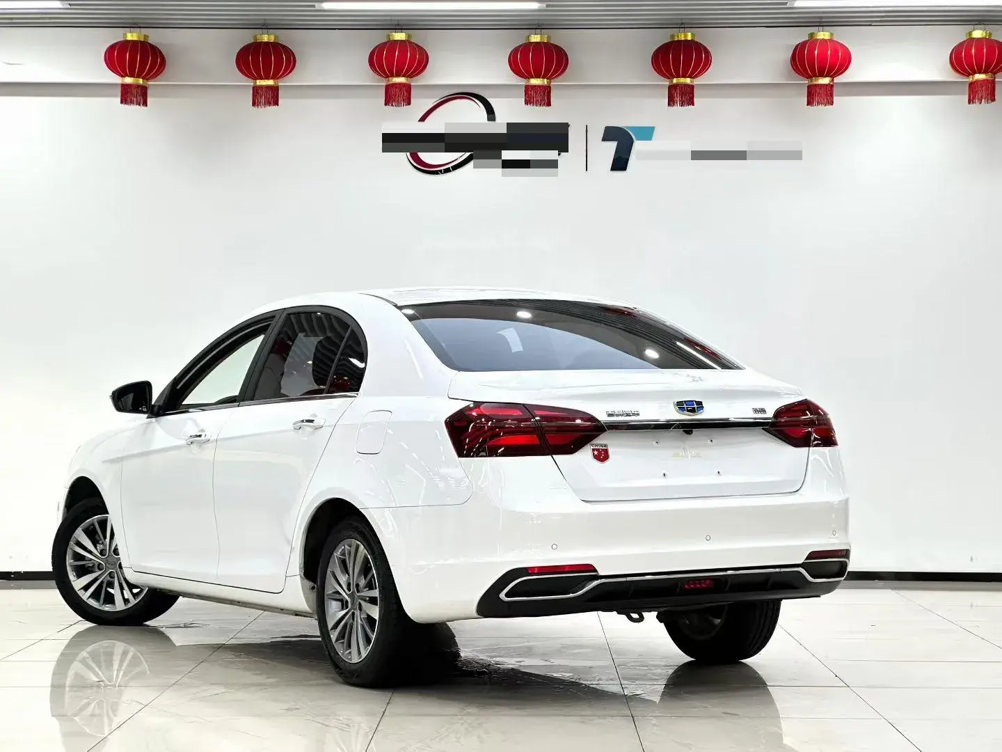 2018 GEELY EMGRAND thumbnail 2