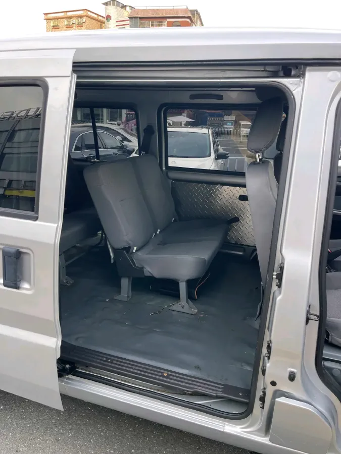 2022 WuLing RongGuang EV BEV 41.6KWH,autocango,china used car exporter,china ev exporter,chinese used car exporter,chinese used ev exporter