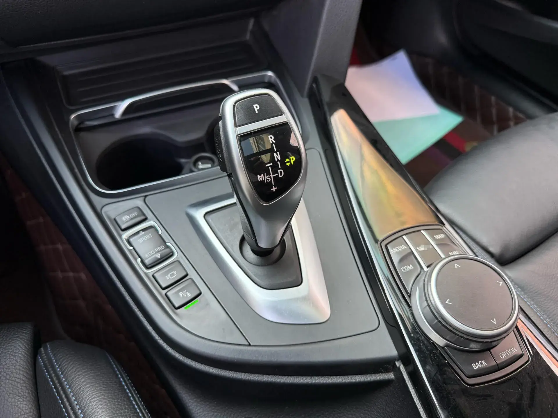 2019 BMW 3 thumbnail 3