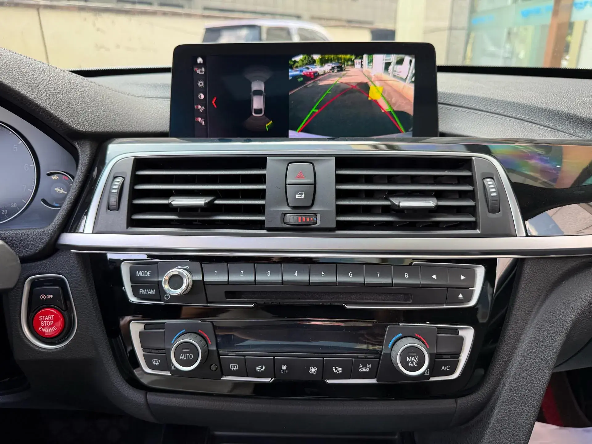 2019 BMW 3 thumbnail 4