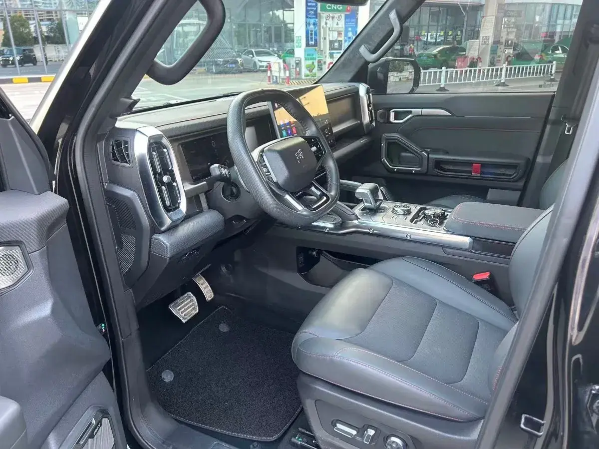 2023 JETOUR TRAVELLER thumbnail 4