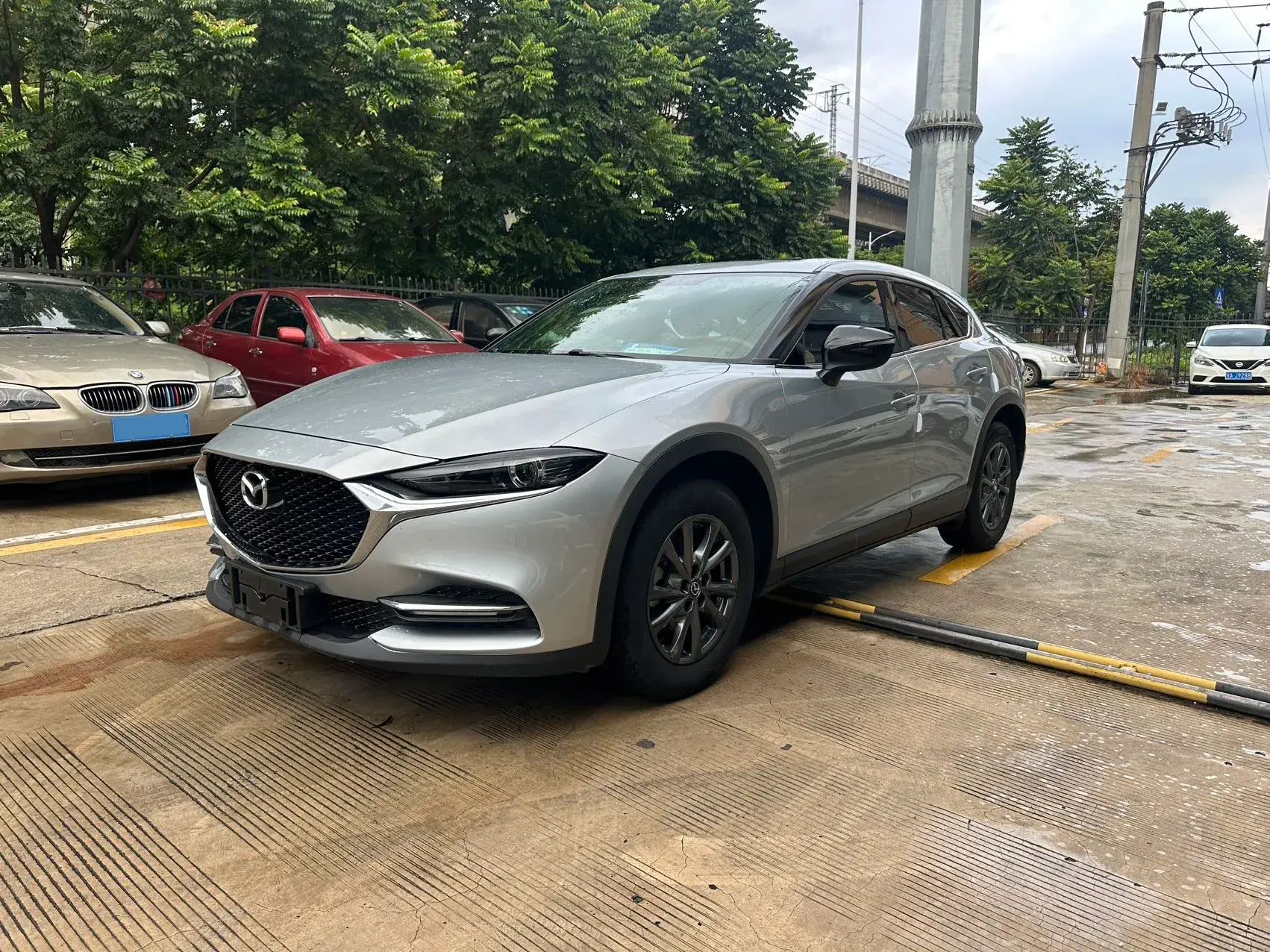 2020 MAZDA CX-4 view 1