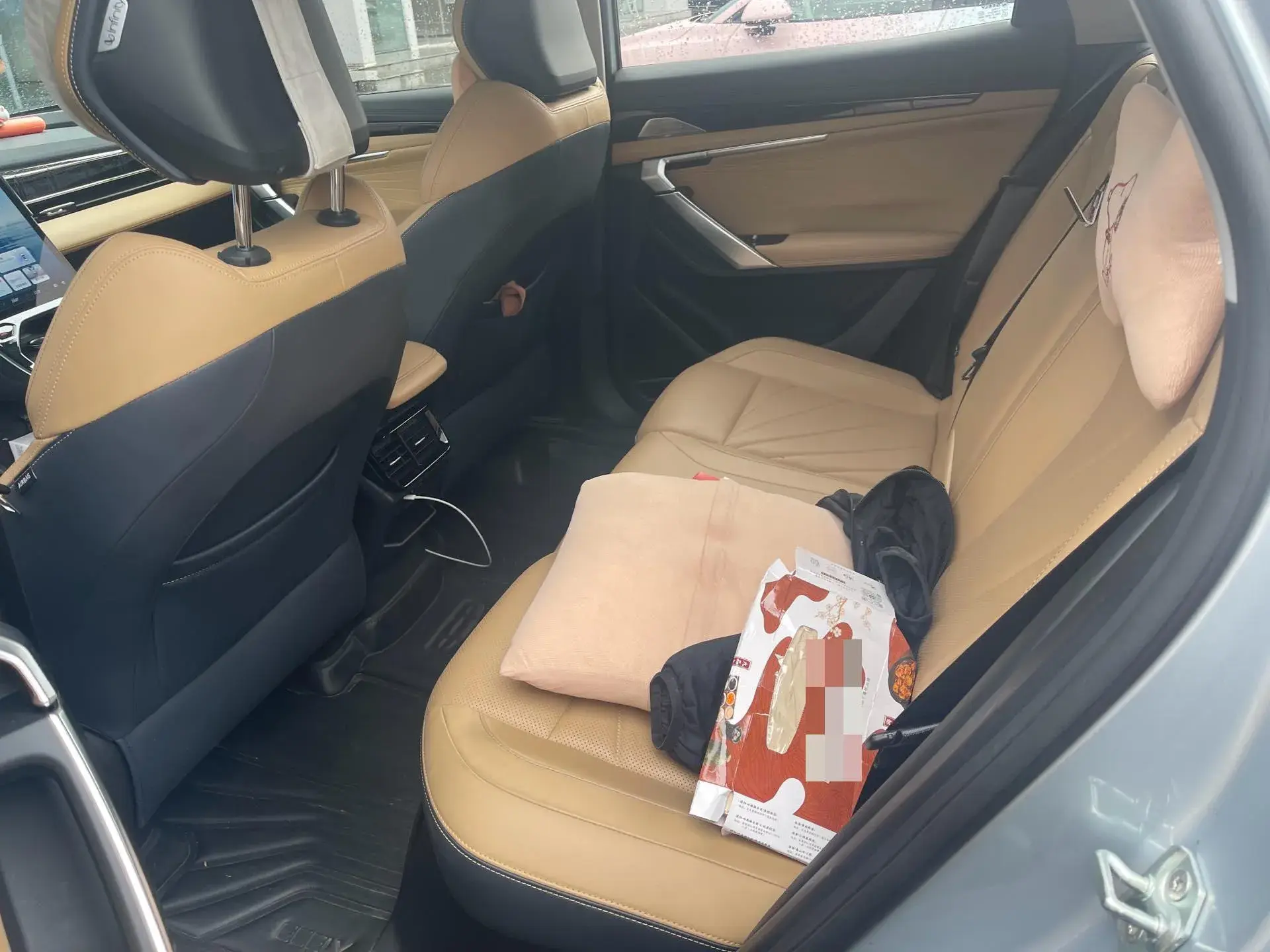 2023 GEELY STARRAY thumbnail 4