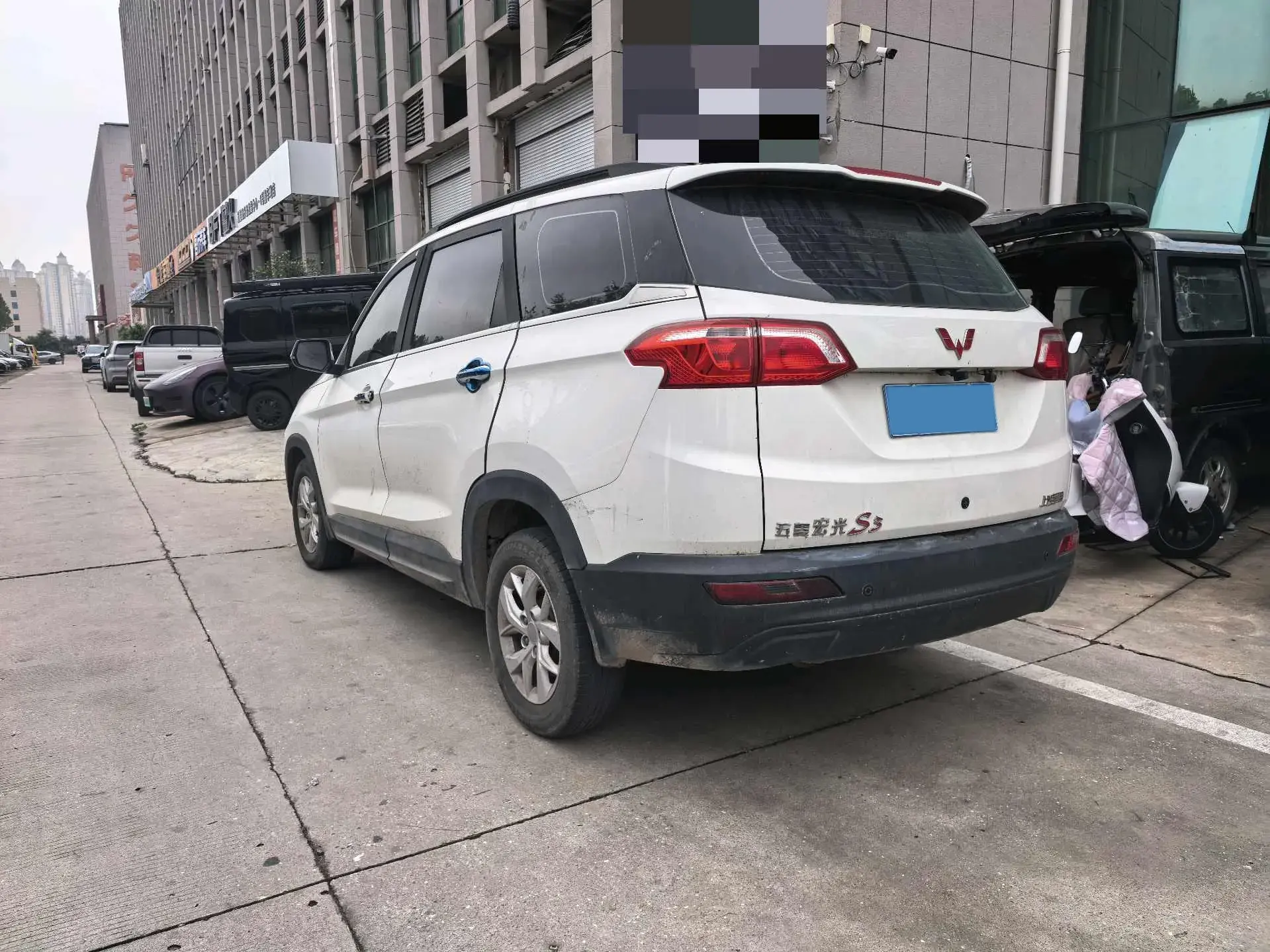 2018 WULING HONGGUANG thumbnail 4