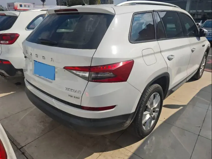 2019 SKODA KODIAK thumbnail 2