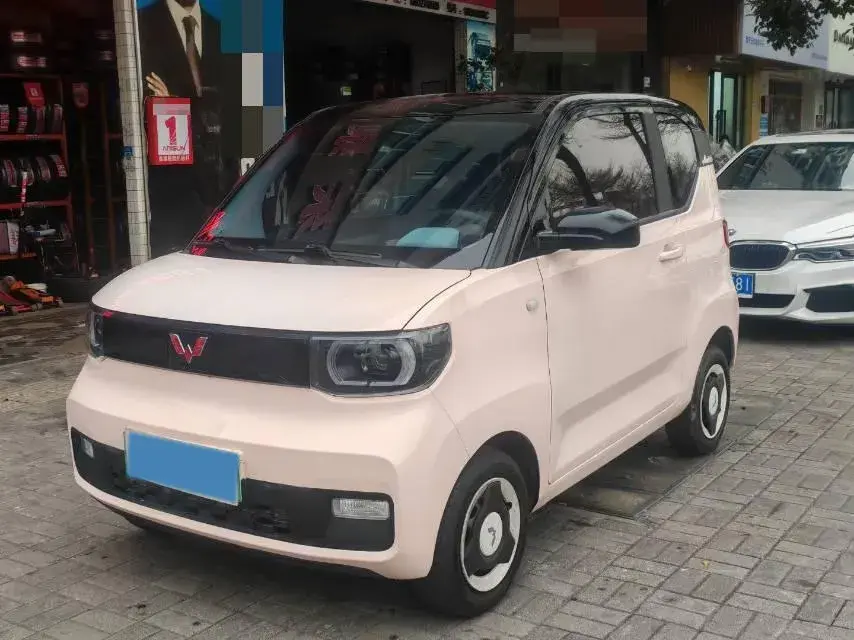 2021 WULING HONGGUANG view 1