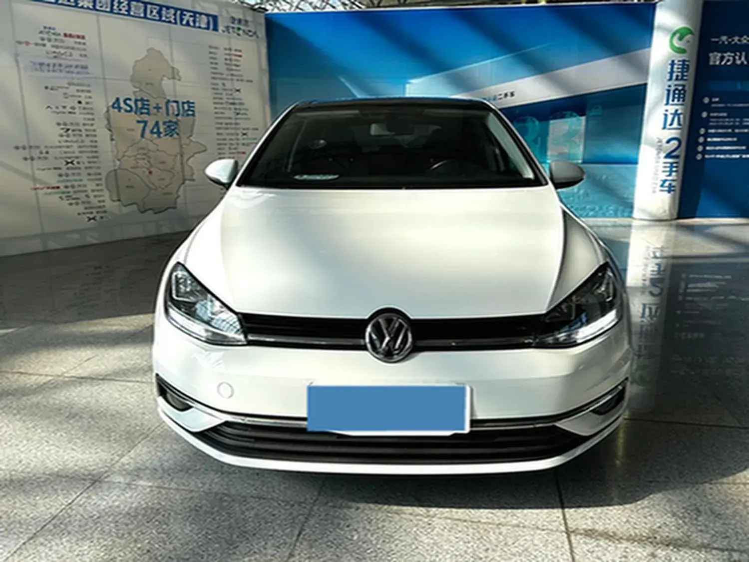 2019 VOLKSWAGEN GOLF thumbnail 2