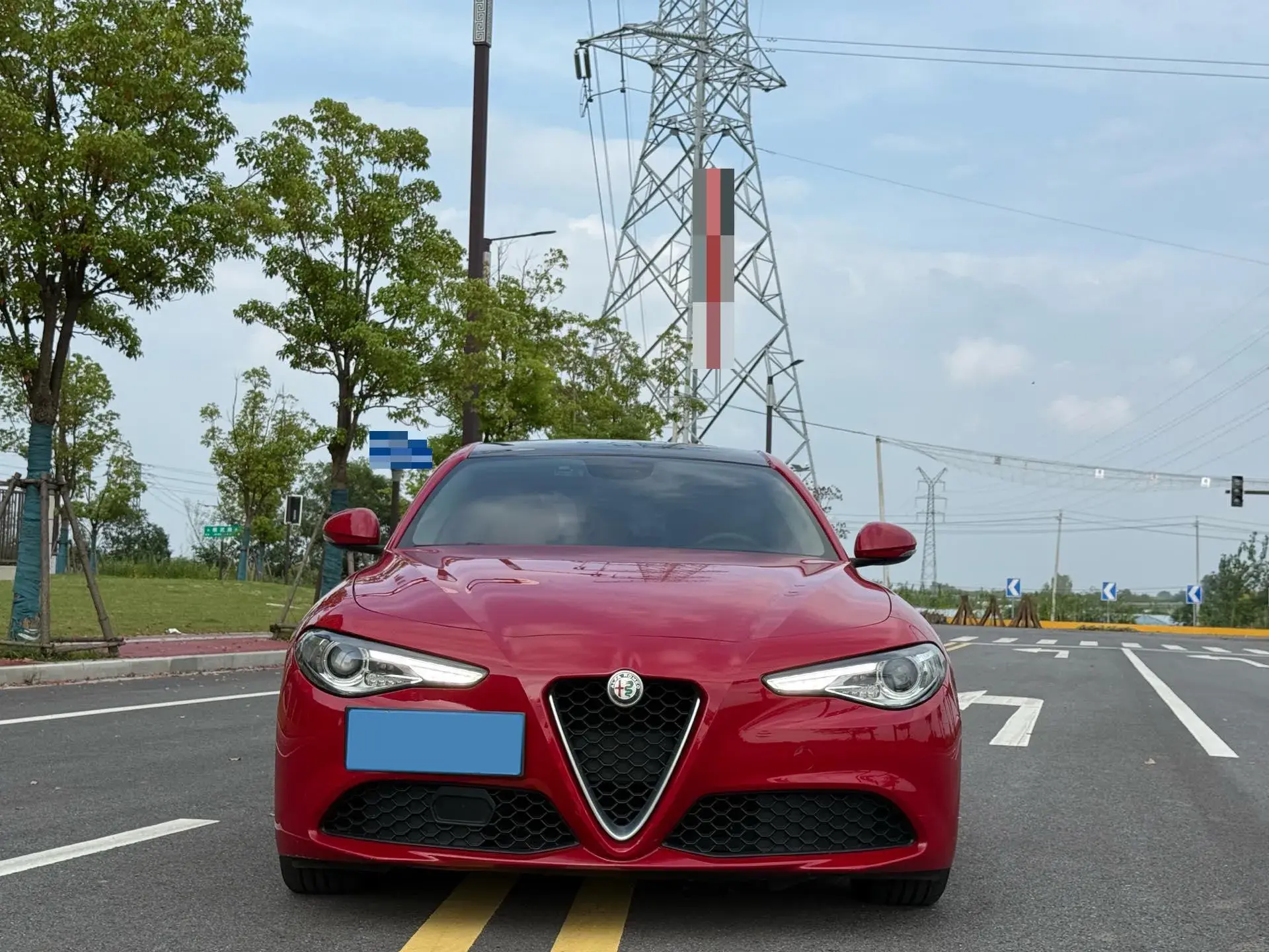2017 ALFA ROMEO thumbnail 2