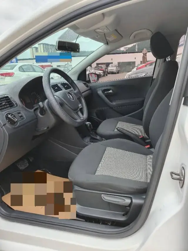 2018 VOLKSWAGEN POLO thumbnail 4