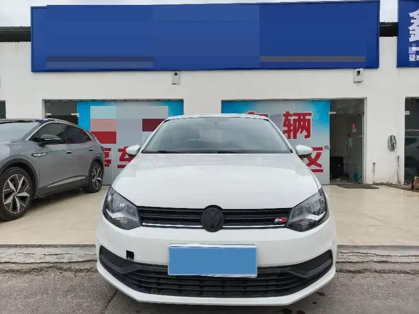 2018 VOLKSWAGEN POLO thumbnail 2