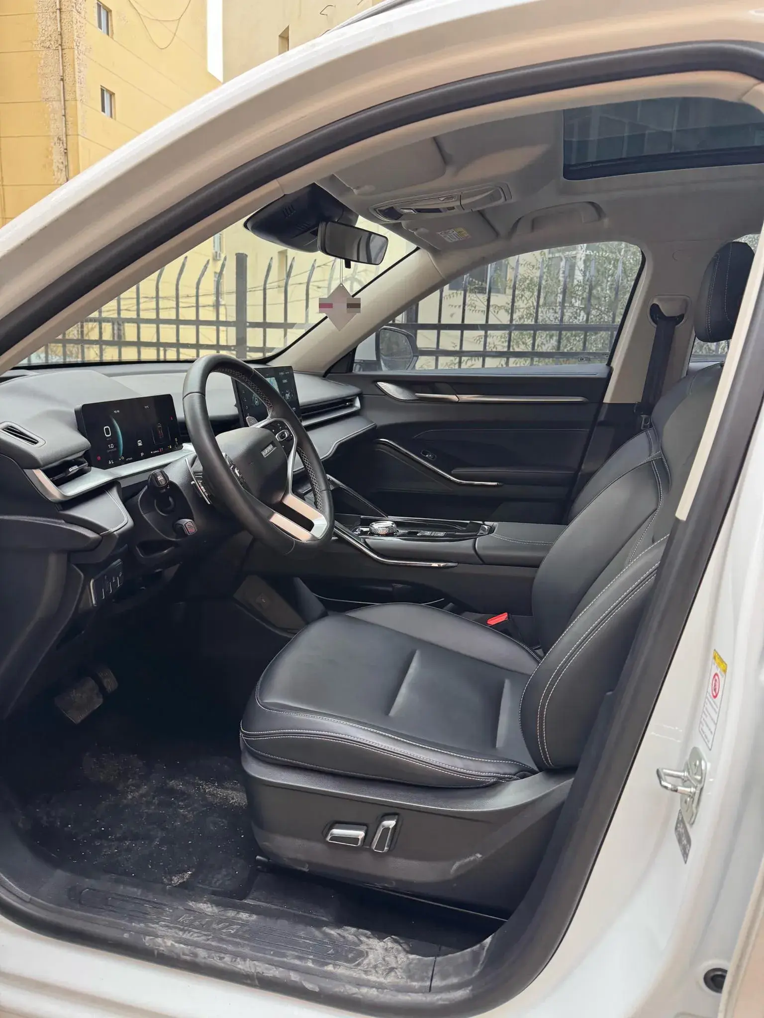 2021 HAVAL H6 thumbnail 3